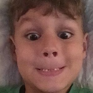 Meet your Posher, Everett